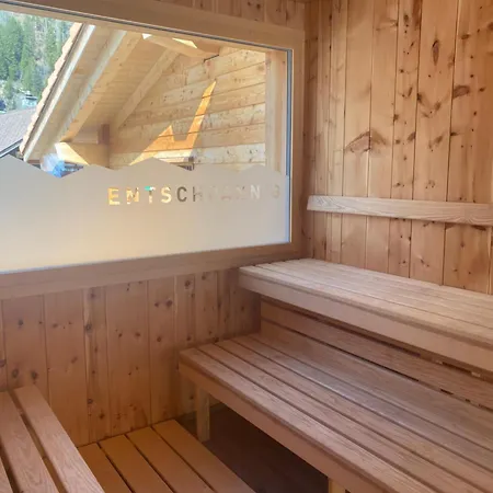 Hotel Gadmer - Dein Zuhause In Den Bergen Am Sustenpass Im Berner Oberland 3*