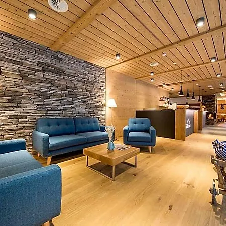Gadmer - Dein Zuhause In Den Bergen Am Sustenpass Im Berner Oberland 3*