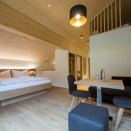 Gadmer - Dein Zuhause In Den Bergen 3*