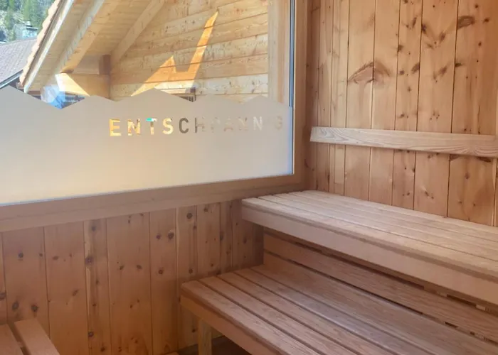 מלון Gadmer - Dein Zuhause In Den Bergen Am Sustenpass Im Berner Oberland 3*