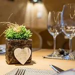 Hotel Gadmer - Dein Zuhause In Den Bergen Am Sustenpass Im Berner Oberland Gadmen