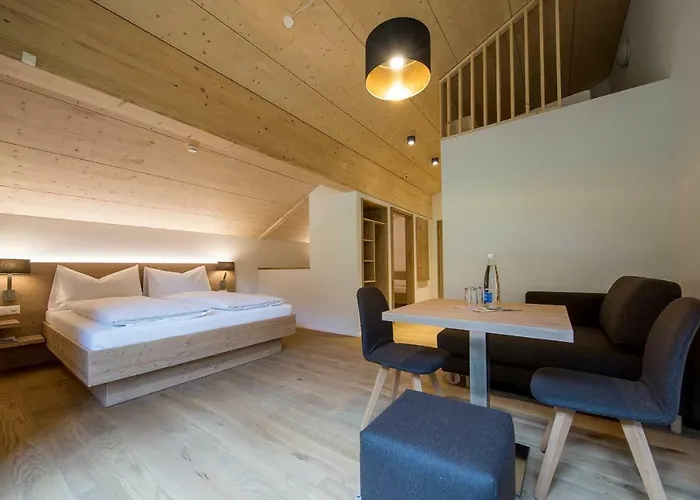 Gadmer - Dein Zuhause In Den Bergen Am Sustenpass Im Berner Oberland 3*